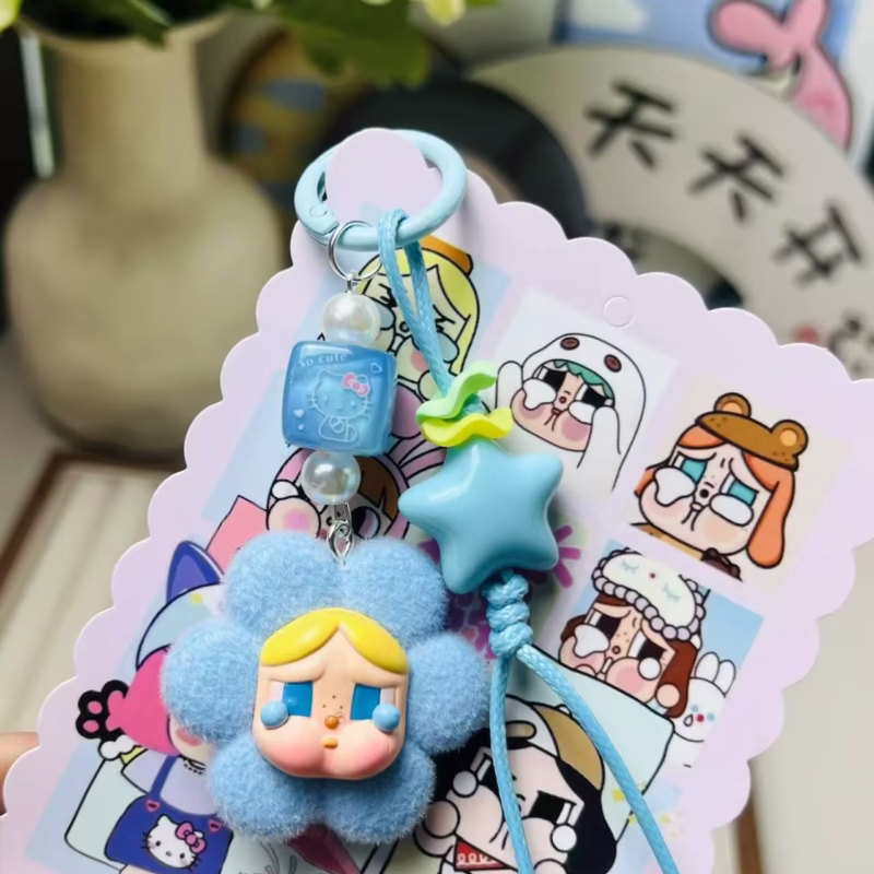 Gift of three-dimensional dolls to students' schoolbags from Cartoon Creative's New Crybaby × Flying Little Police Keychain