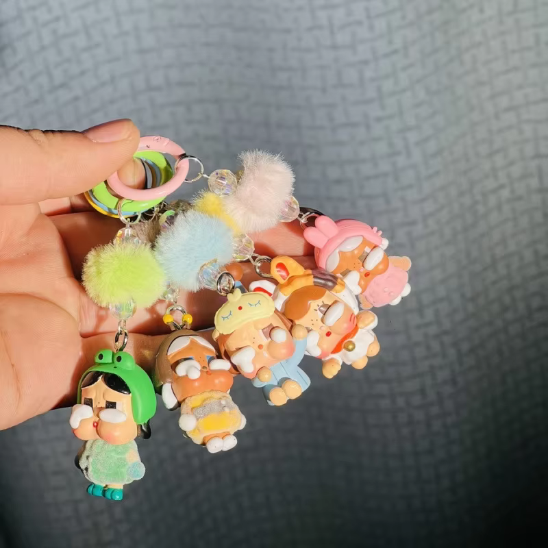 New arrival Kawaii Crybaby Keychain: 3D Doll Keychain, Hang on Straps, Backpack and Car Keyring