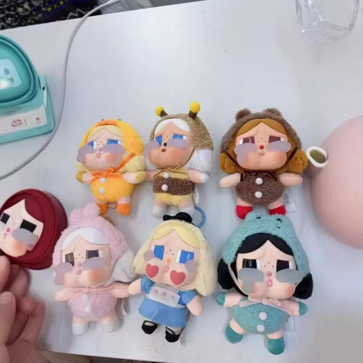 Vinyl Face Plush Crying Baby Pendant Blind Box, CRYBABY Tears Factory Series